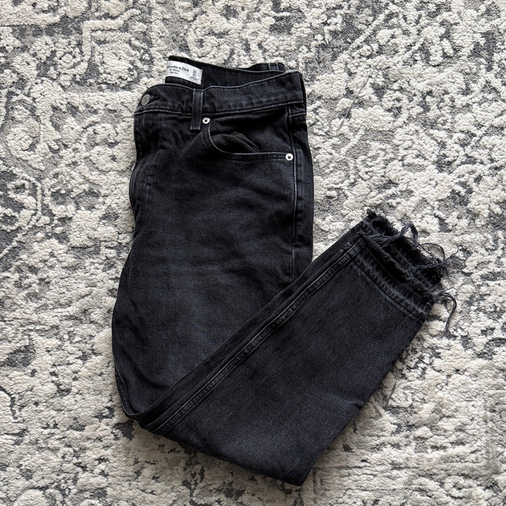 Abercrombie & Fitch Black High Rise Women Jeans